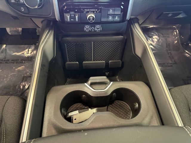 New 2026 RAM 1500 Big Horn AWD/4WD image 25