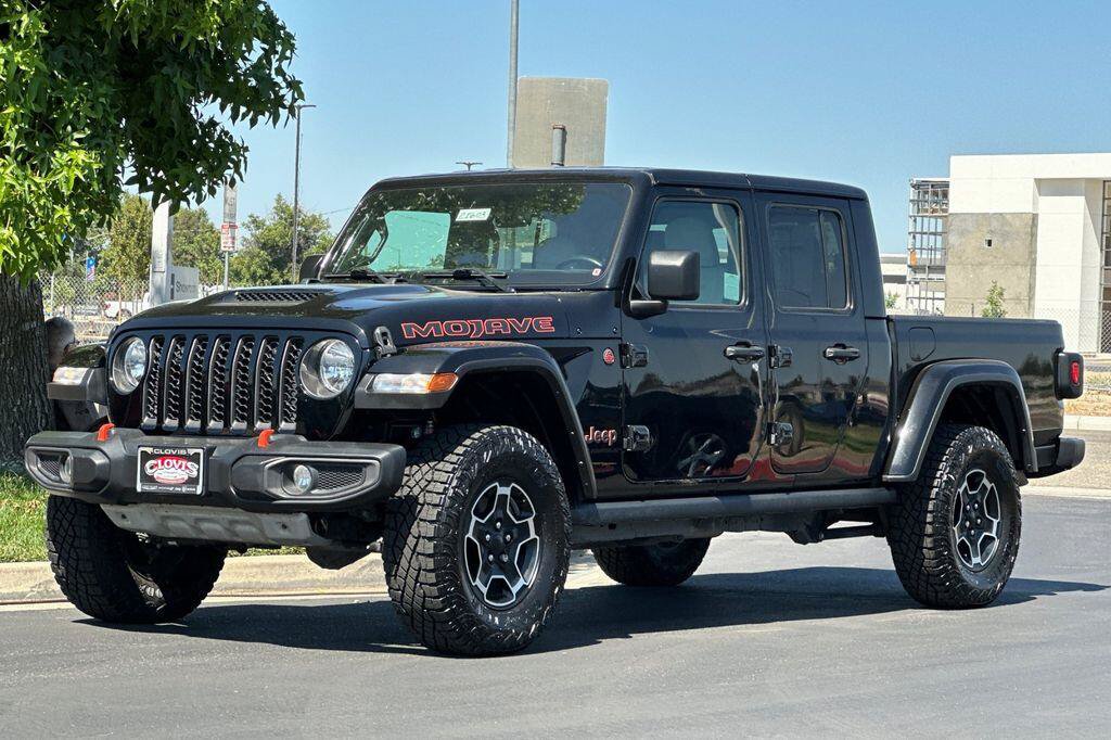 Used 2023 Jeep Gladiator Mojave w/ Cold Weather Group AWD/4WD image 8