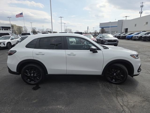 Used 2024 Honda HR-V Sport image 16