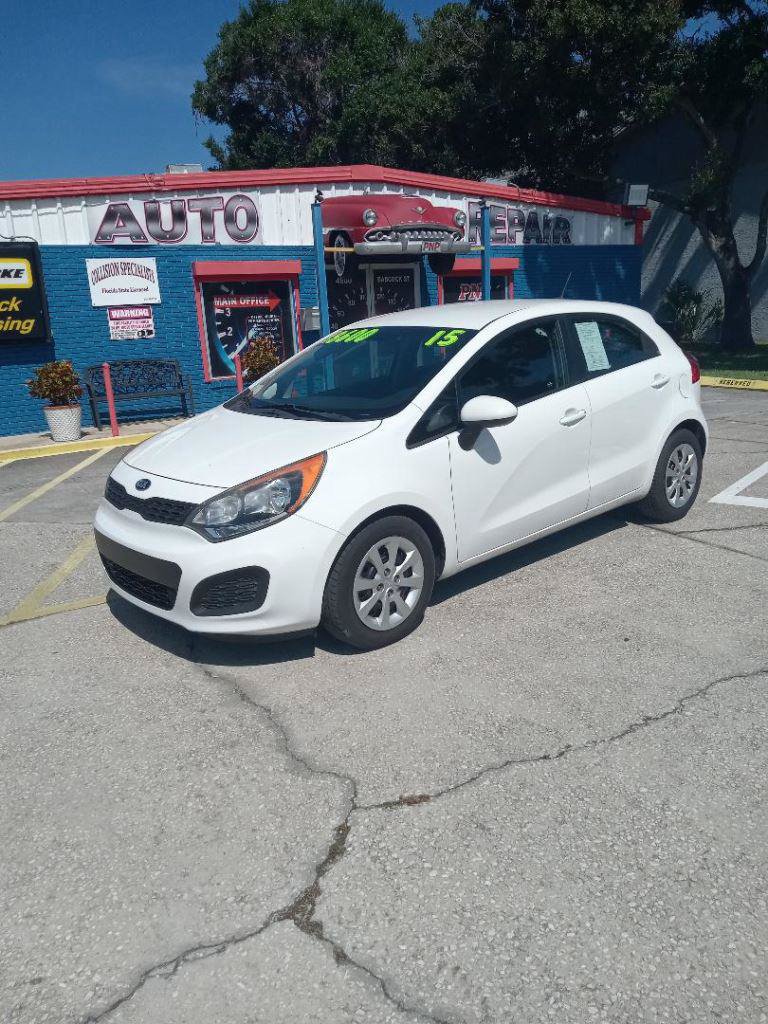 Used 2015 Kia Rio LX w/ Power Package FWD image 5