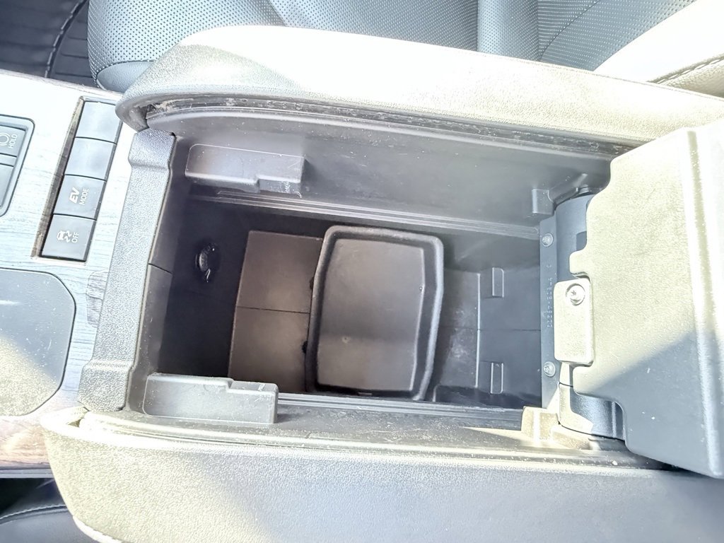 Used 2021 Toyota Highlander Limited image 21