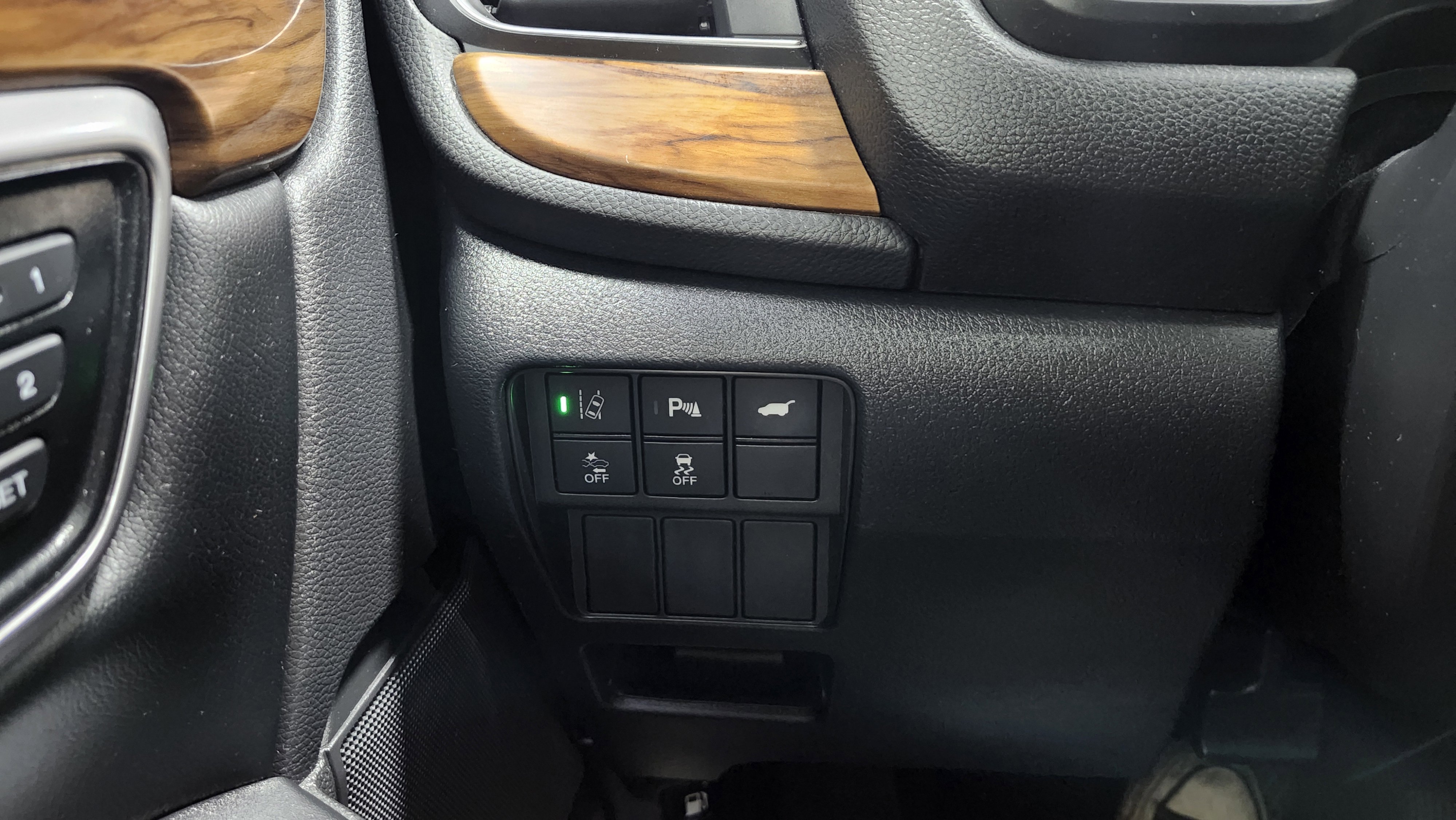 Used 2022 Honda CR-V Touring image 40