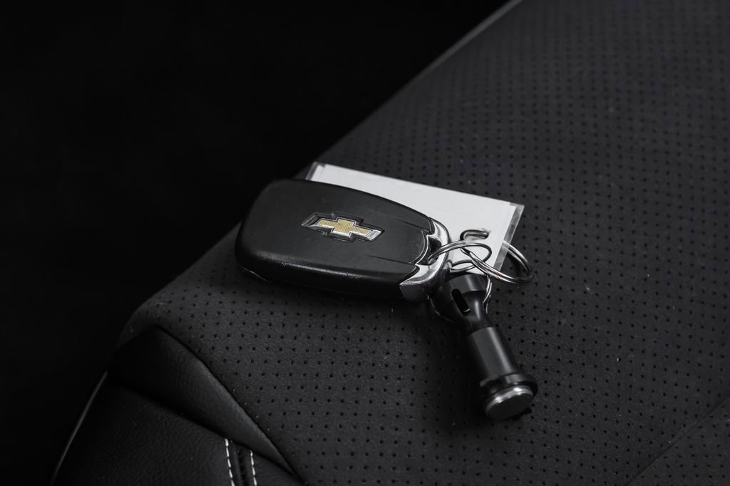 Used 2016 Chevrolet Camaro SS image 55