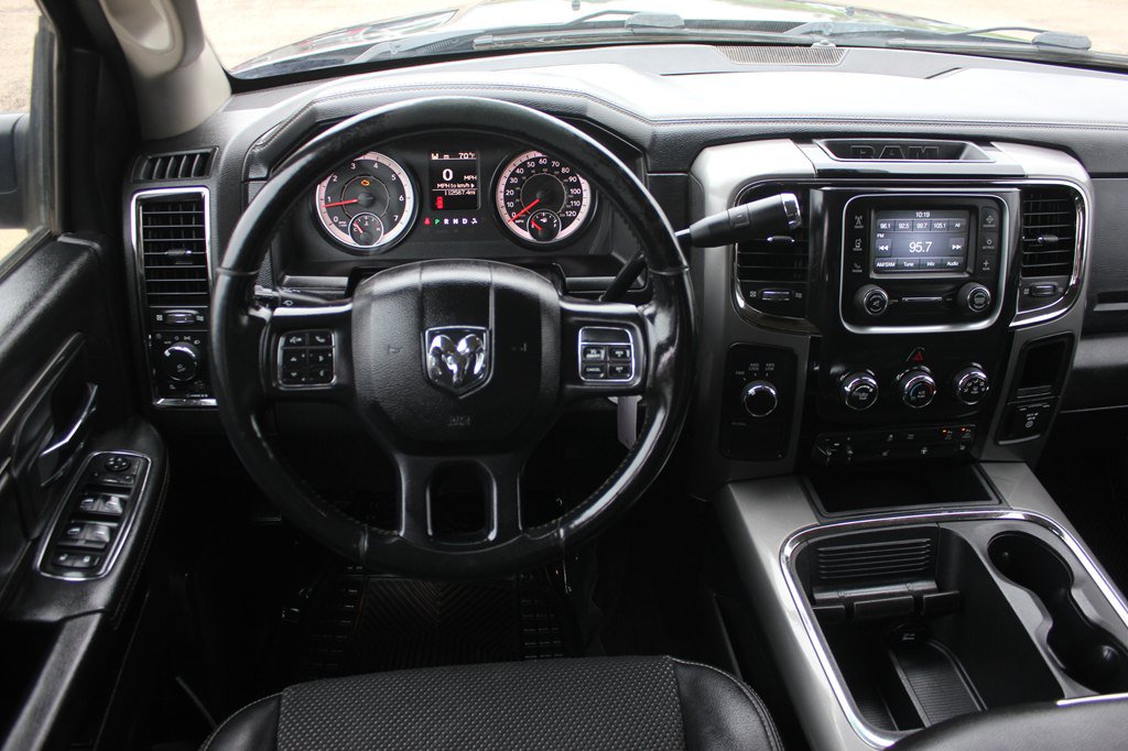 Used 2018 RAM 2500 Lone Star w/ Sport Appearance Group AWD/4WD image 9