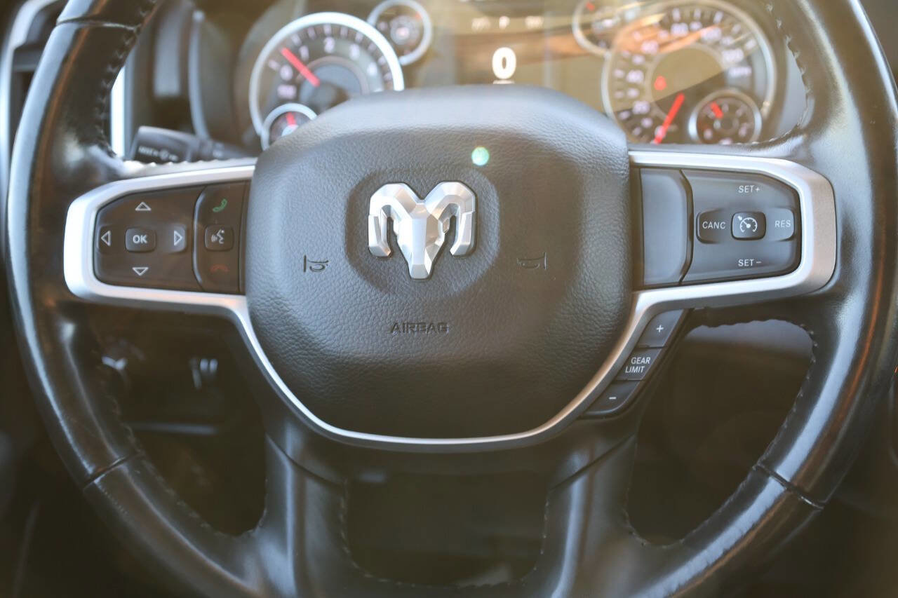 Used 2020 RAM 1500 Big Horn AWD/4WD image 18