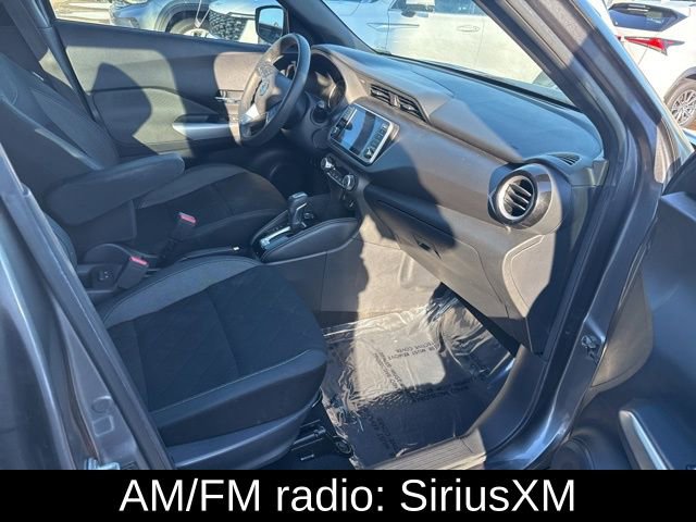 Used 2019 Nissan Kicks SV image 5