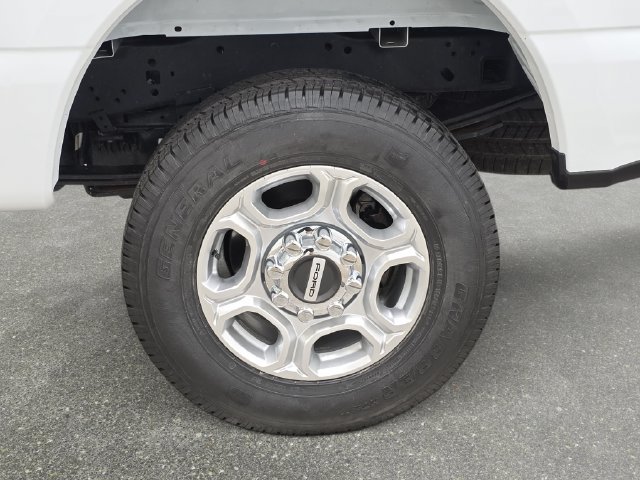 Certified 2026 Ford F250 XLT AWD/4WD image 29