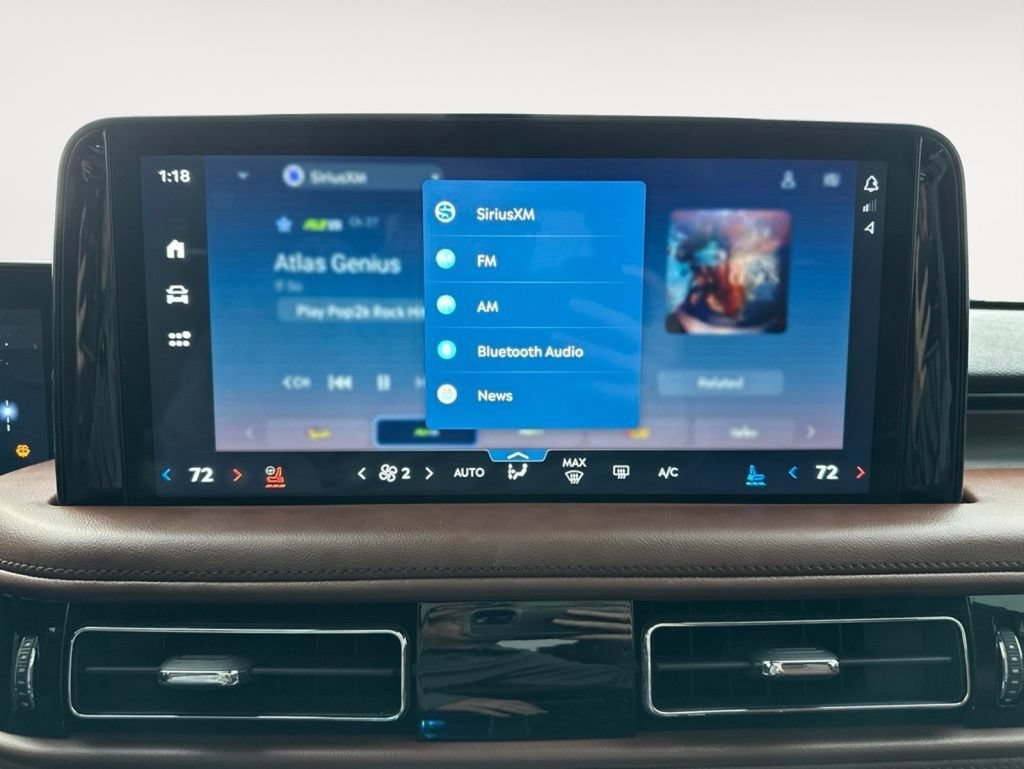 Used 2025 Lincoln Aviator Reserve w/ Equipment Group 201A AWD/4WD image 23