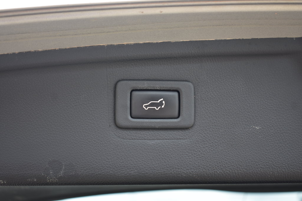 Used 2019 Subaru Outback 2.5i Limited AWD/4WD image 30
