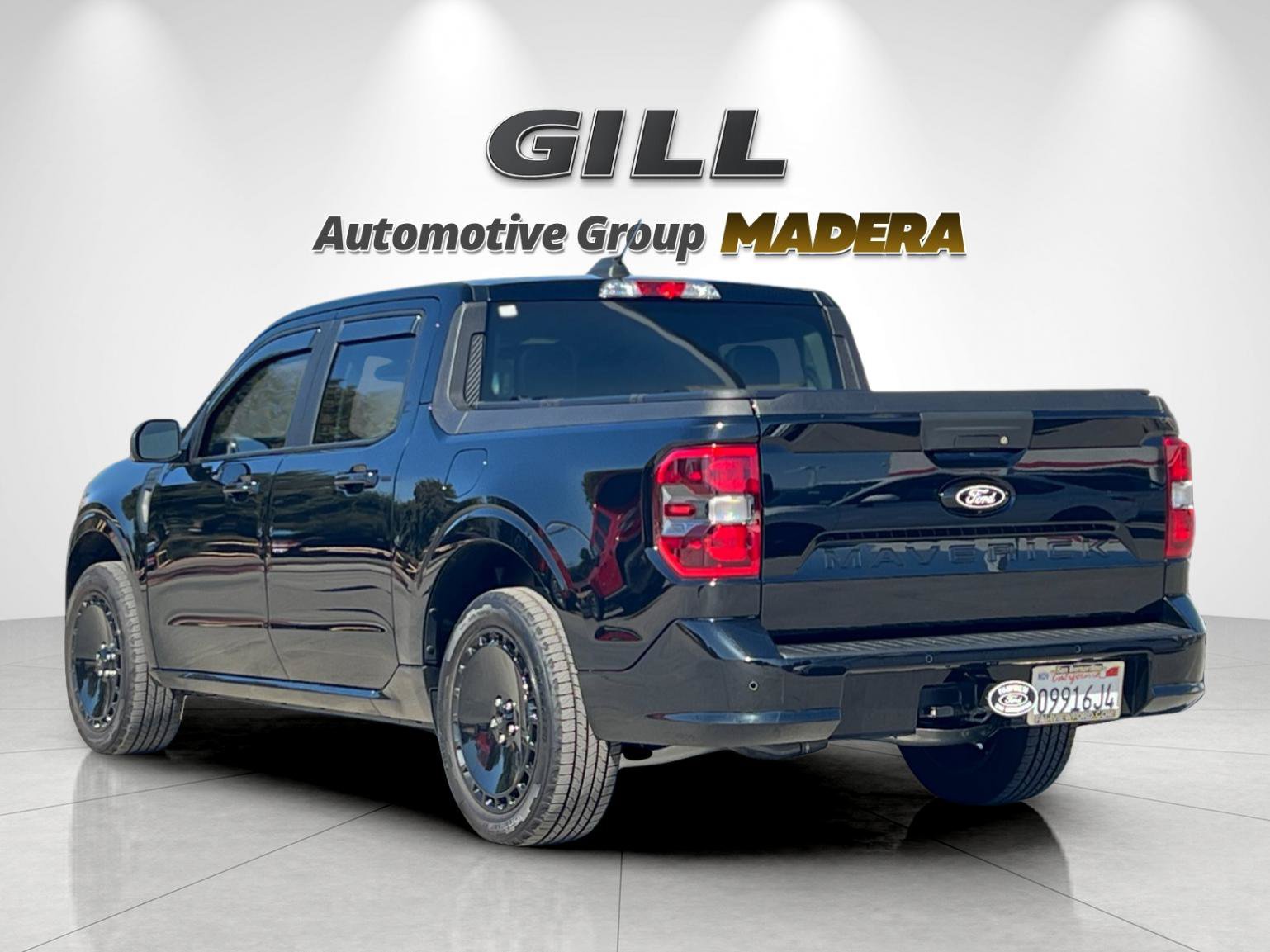 Used 2025 Ford Maverick Lobo AWD/4WD image 5