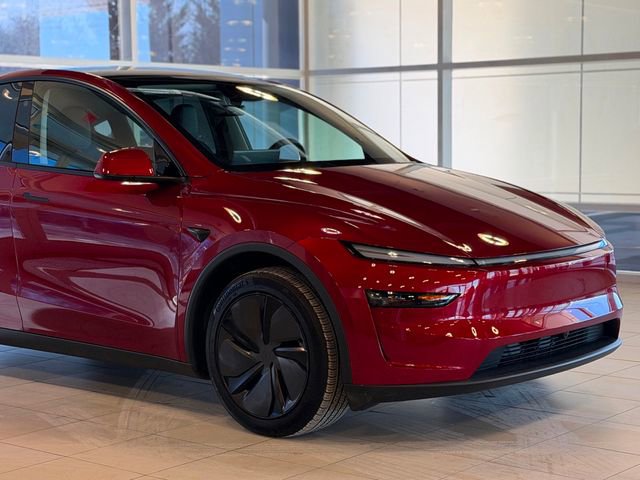 Used 2026 Tesla Model Y Long Range image 5