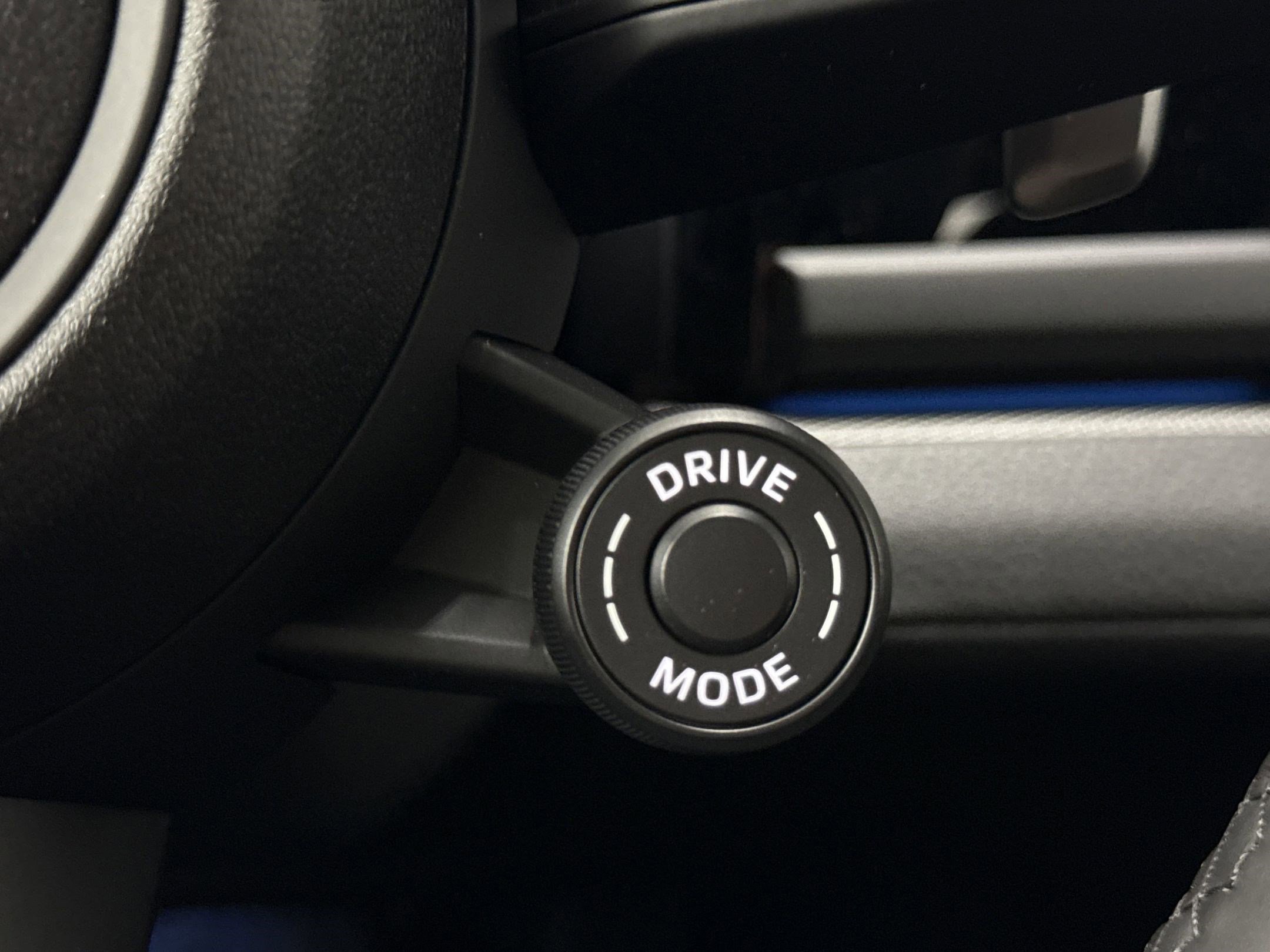 New 2025 Porsche Panamera 4 image 17