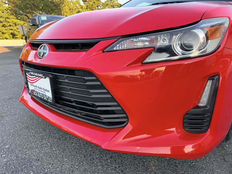 Used 2016 Scion tC FWD image 10