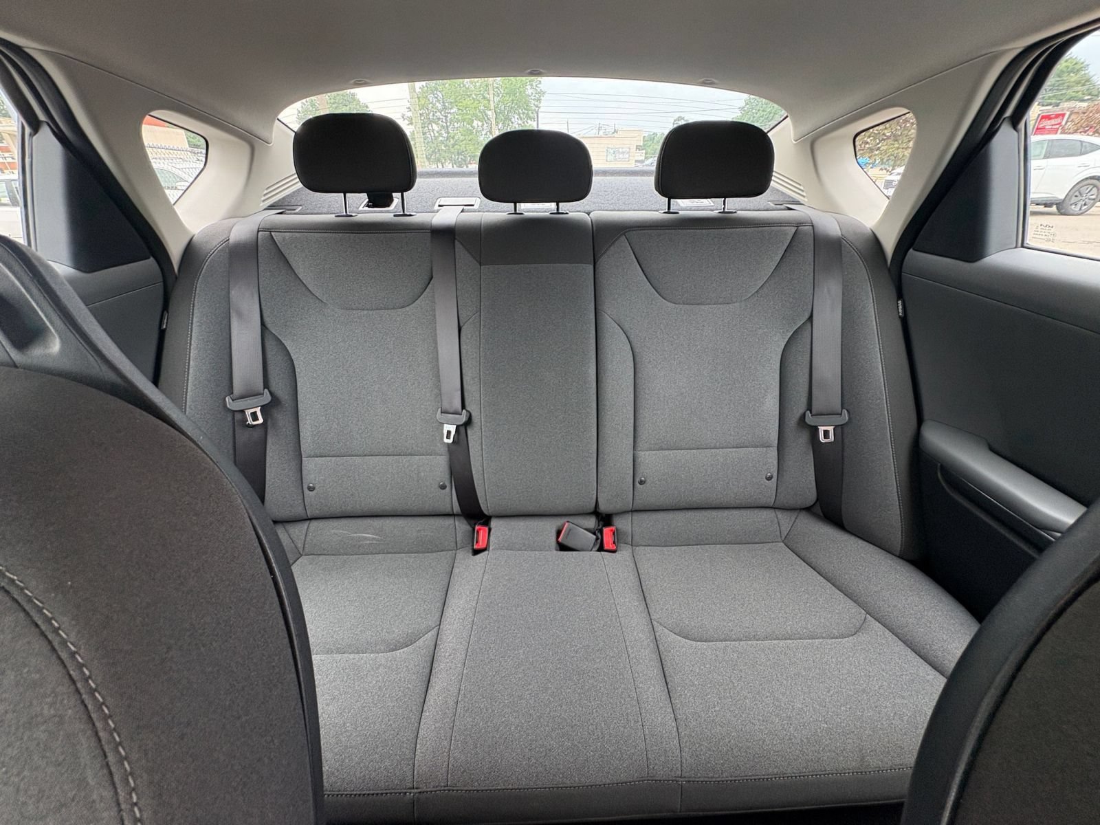 Used 2025 Kia K4 FWD image 36