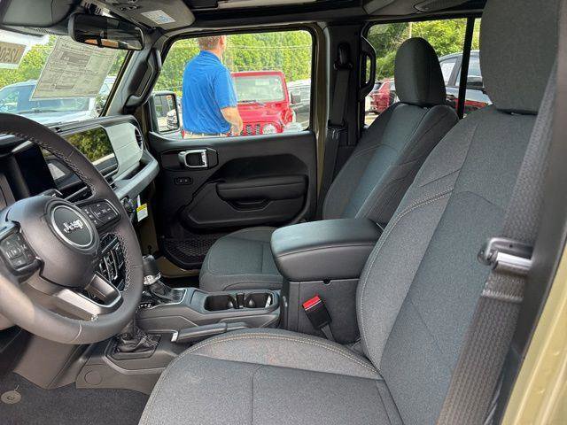 New 2025 Jeep Wrangler Sport S image 17