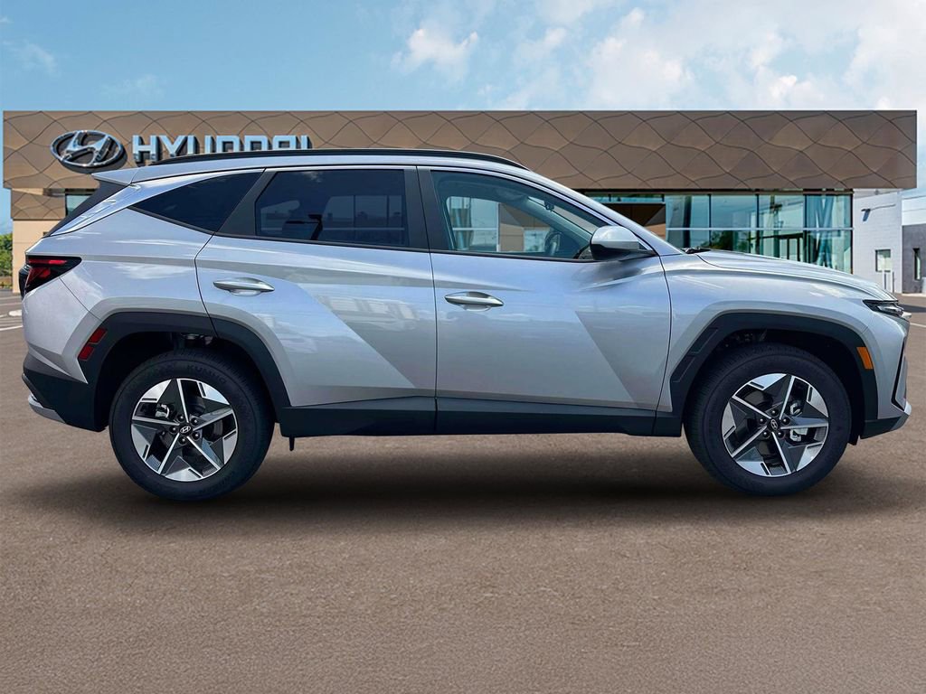 New 2025 Hyundai Tucson SEL image 9