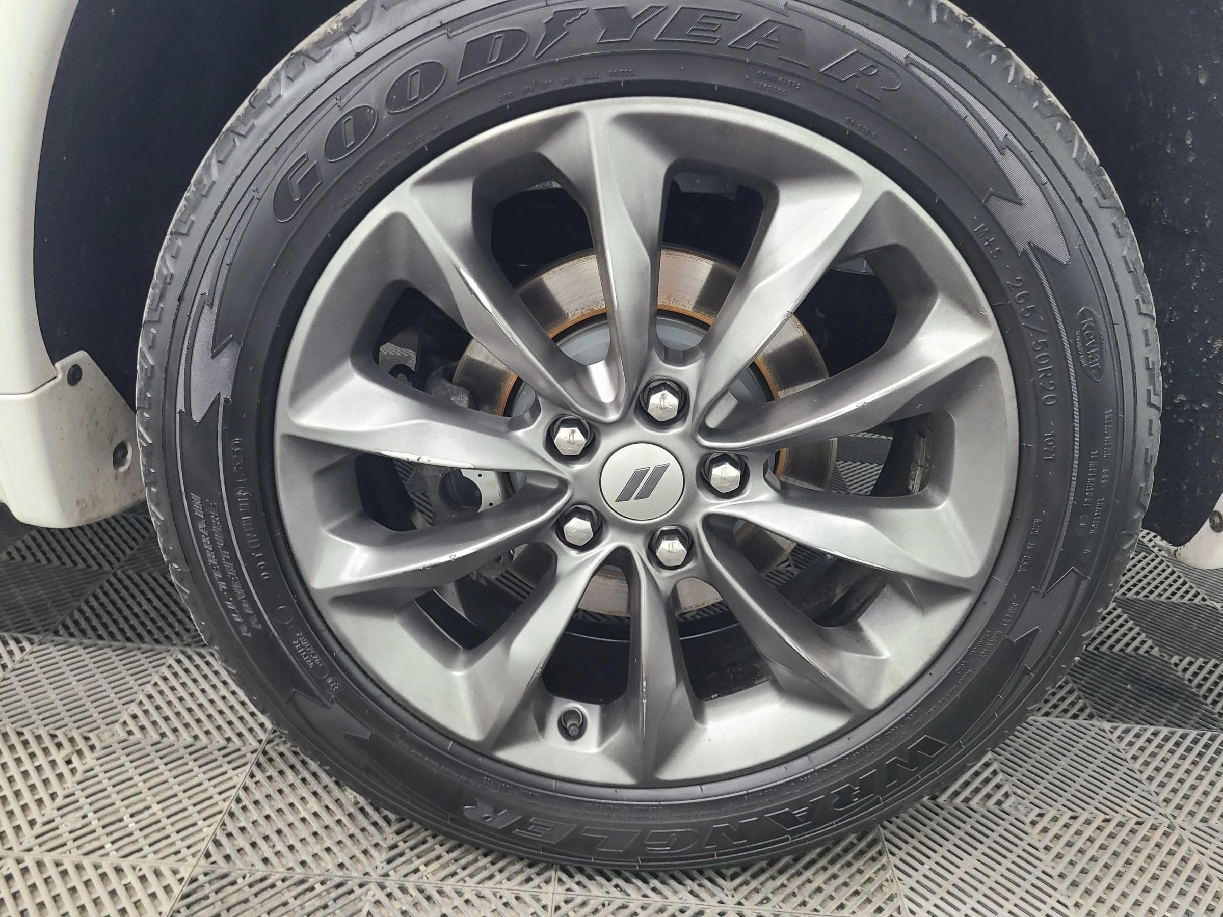 Used 2021 Dodge Durango Citadel w/ Premium Entertainment Group AWD/4WD image 17