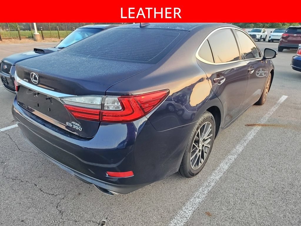 Used 2016 Lexus ES 350 w/ Premium Package w/Wood Trim FWD image 4