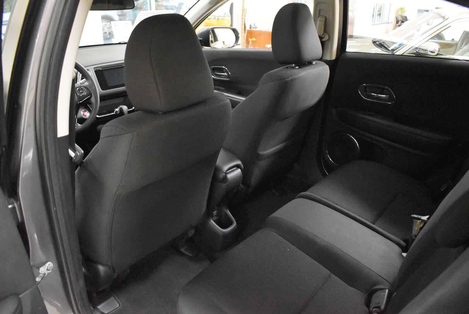 Used 2018 Honda HR-V EX image 64