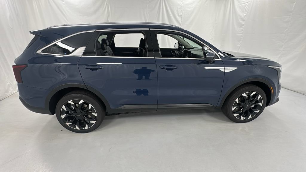New 2026 Kia Sorento EX image 2