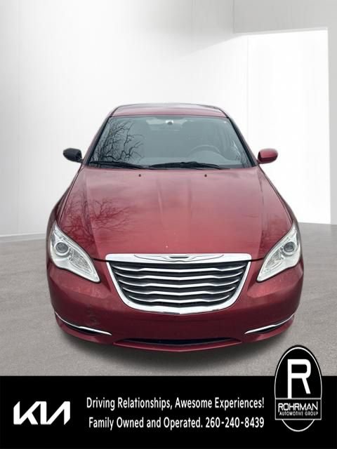 Used 2013 Chrysler 200 Touring image 8