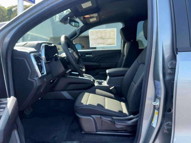 New 2026 GMC Canyon Elevation w/ Convenience Package RWD image 12