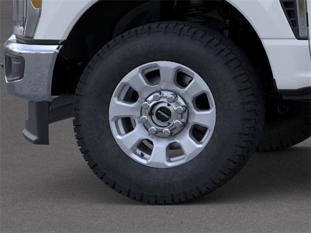 New 2025 Ford F250 XLT w/ FX4 Off-Road Package image 19