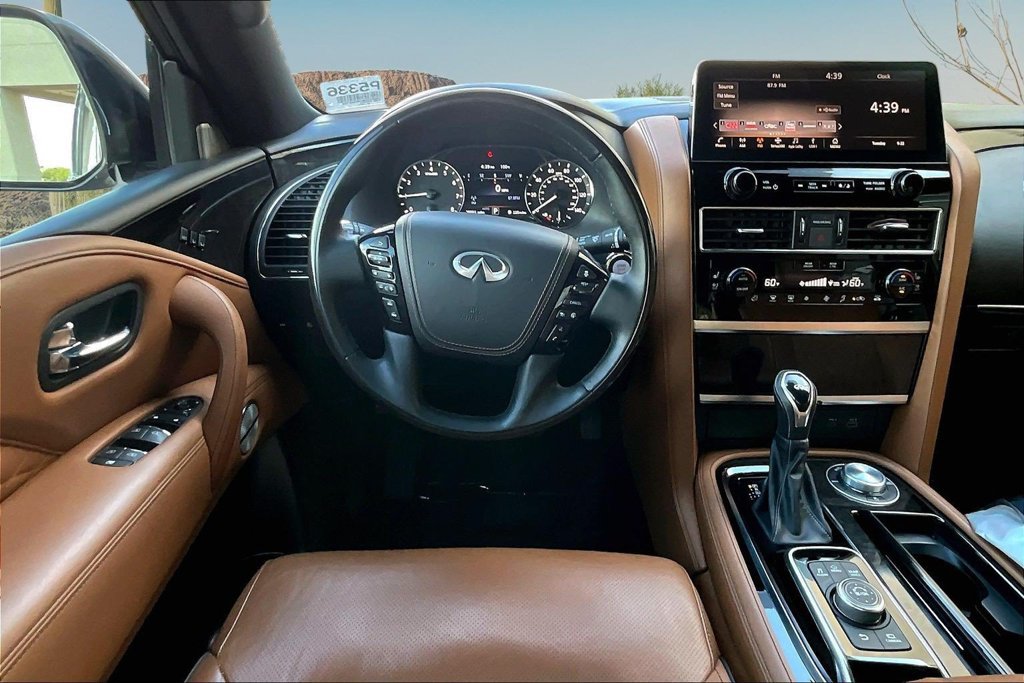 Used 2024 INFINITI QX80 Sensory w/ Cargo Package AWD/4WD image 5