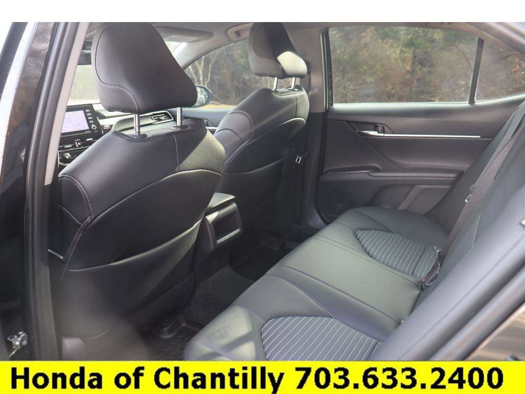 Used 2024 Toyota Camry SE image 23