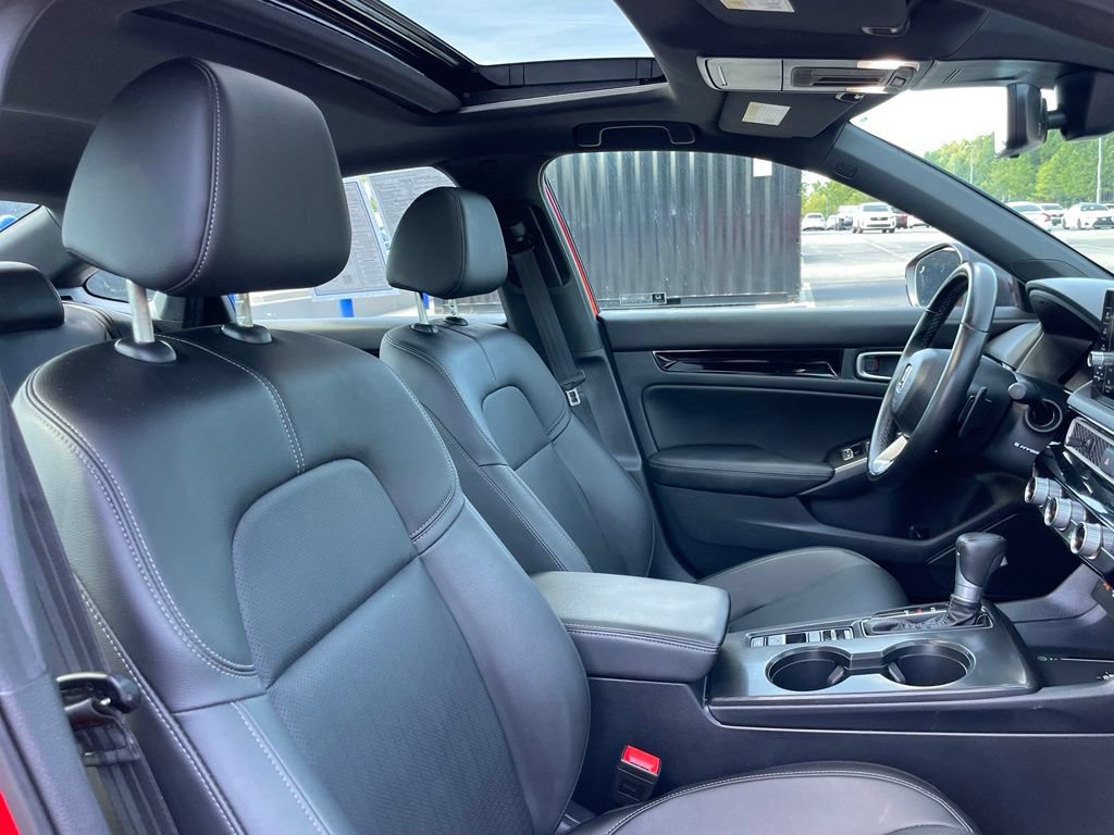 Certified 2025 Honda Civic Sport Touring image 31