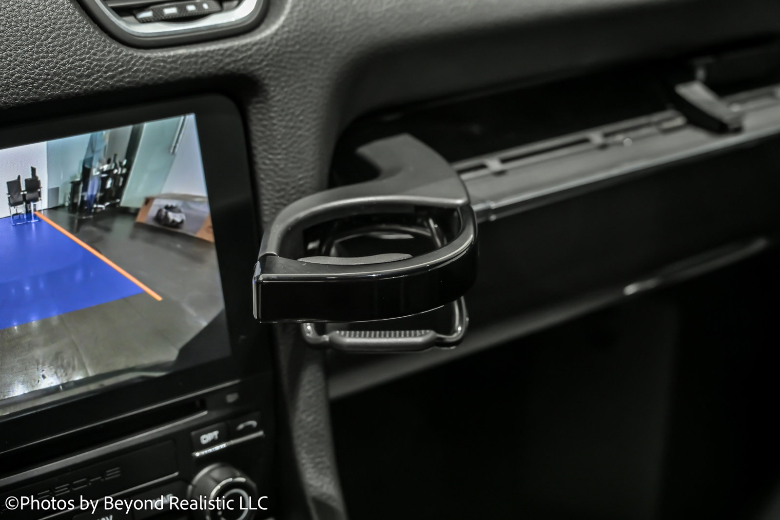 Used 2023 Porsche 718 Cayman T w/ Sport Chrono Package image 39