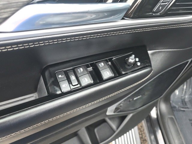 Used 2022 Jeep Wagoneer Series III w/ Premium Group I image 26