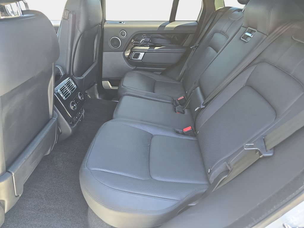 Used 2019 Land Rover Range Rover Supercharged AWD/4WD image 17
