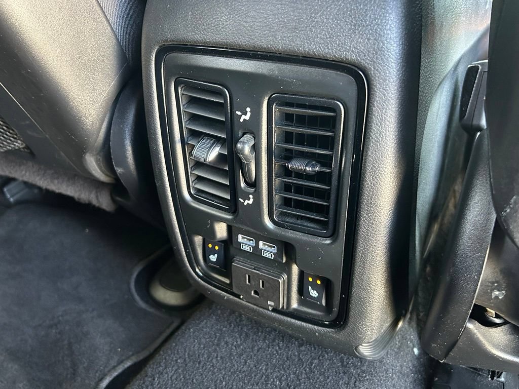 Used 2021 Dodge Durango R/T w/ Blacktop Package RWD image 49