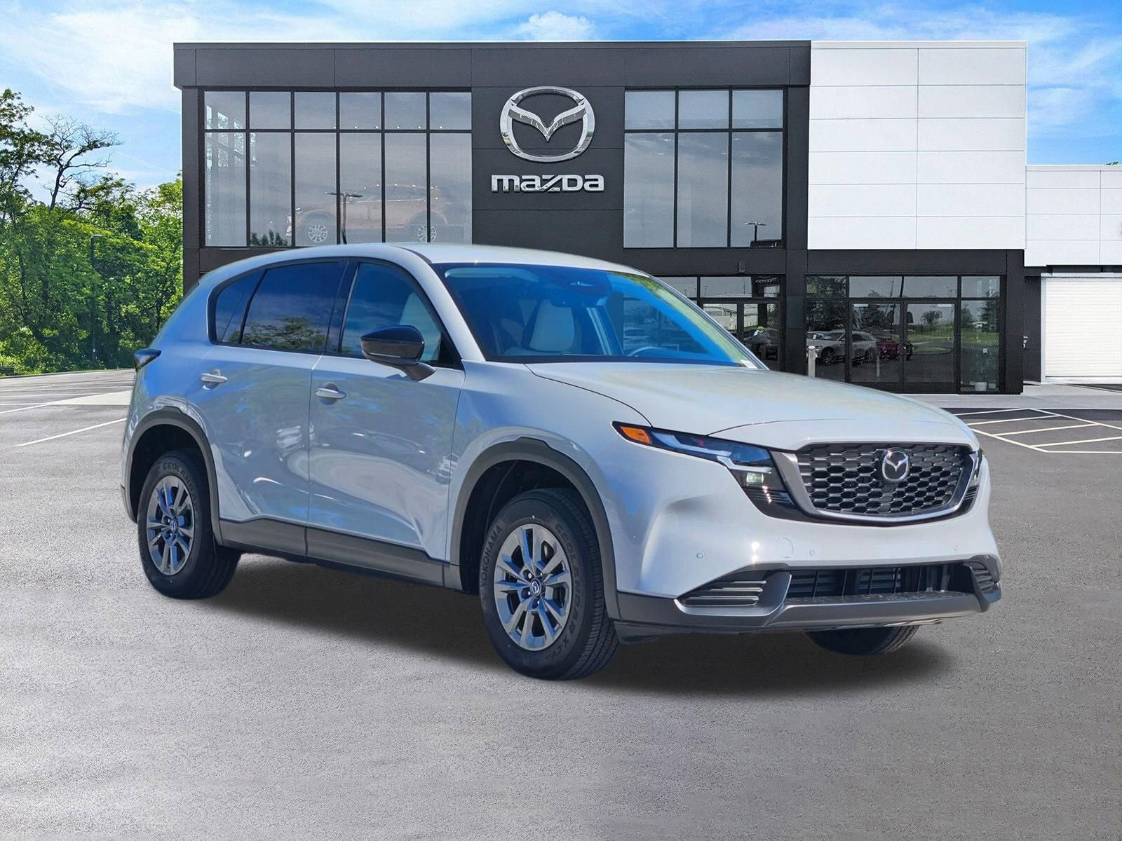 New 2026 MAZDA CX-5 Select AWD/4WD image 3