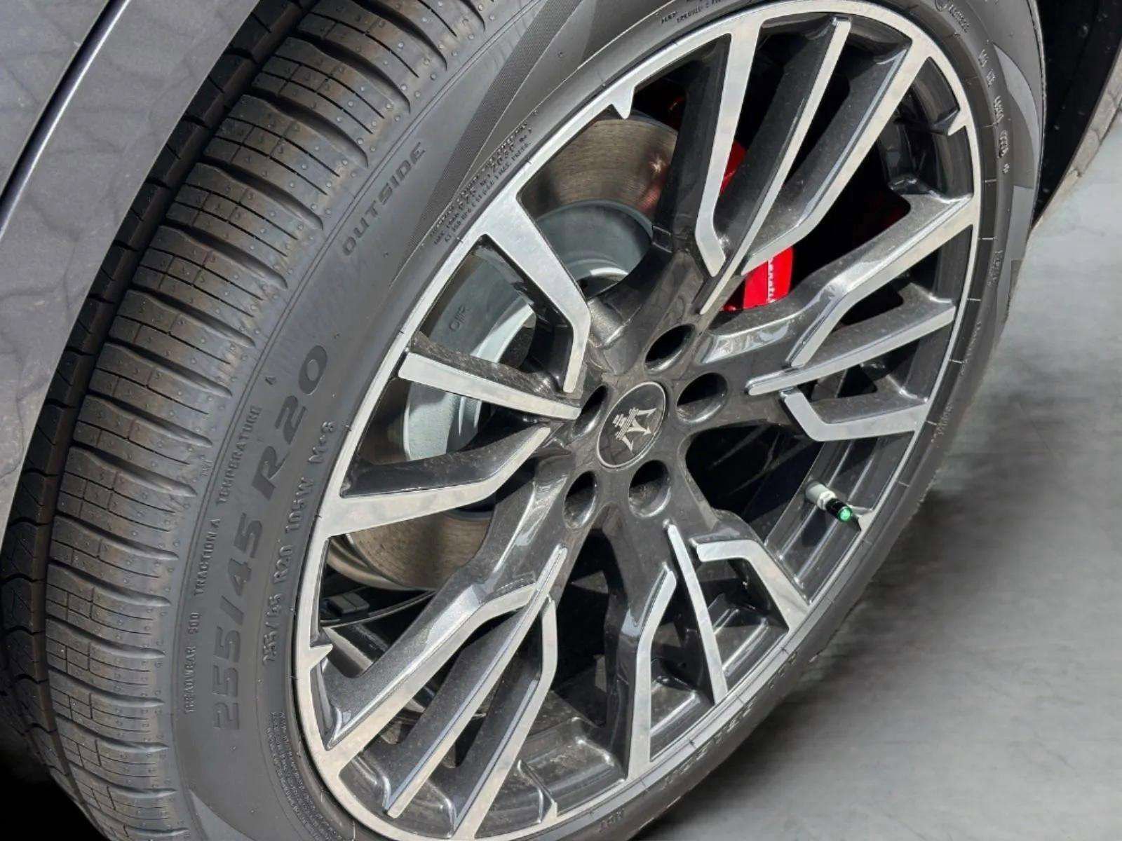 New 2025 Maserati Grecale GT image 46