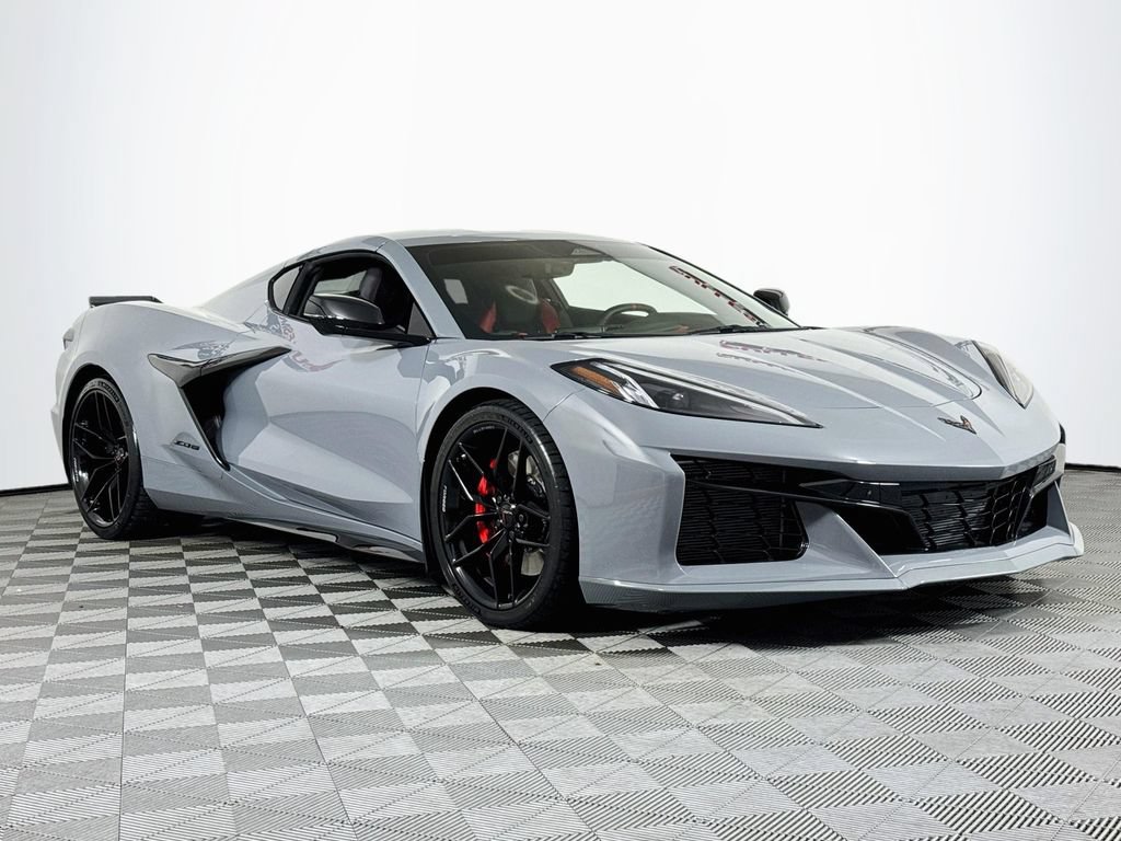 Used 2025 Chevrolet Corvette Z06 w/ Stealth Interior Trim Package RWD image 1