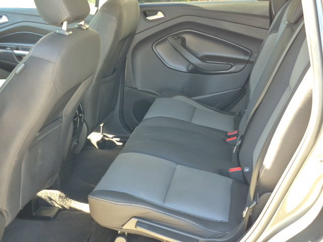 Used 2019 Ford Escape SE FWD image 18