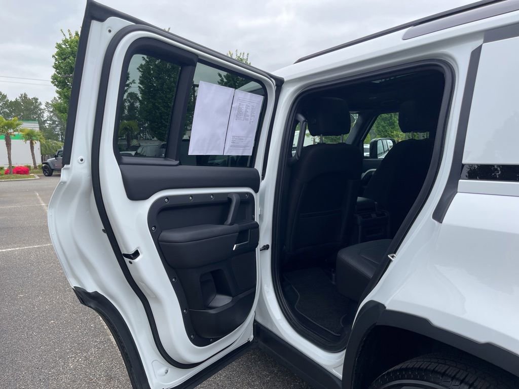 Used 2025 Land Rover Defender 110 S AWD/4WD image 14