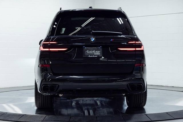 New 2026 BMW X7 M60i image 10
