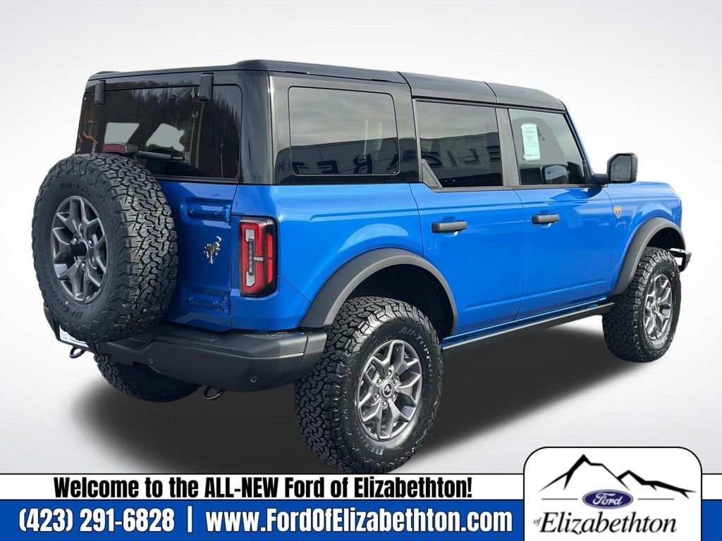 New 2025 Ford Bronco Badlands image 3