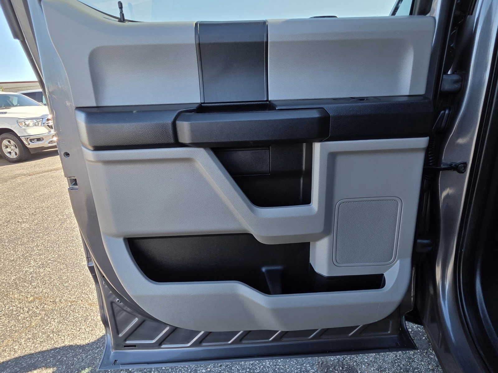 Used 2021 Ford F250 XL w/ STX Appearance Package image 16