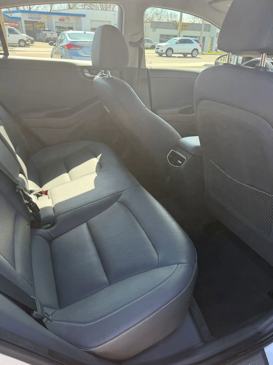Used 2017 Hyundai Ioniq Limited image 17