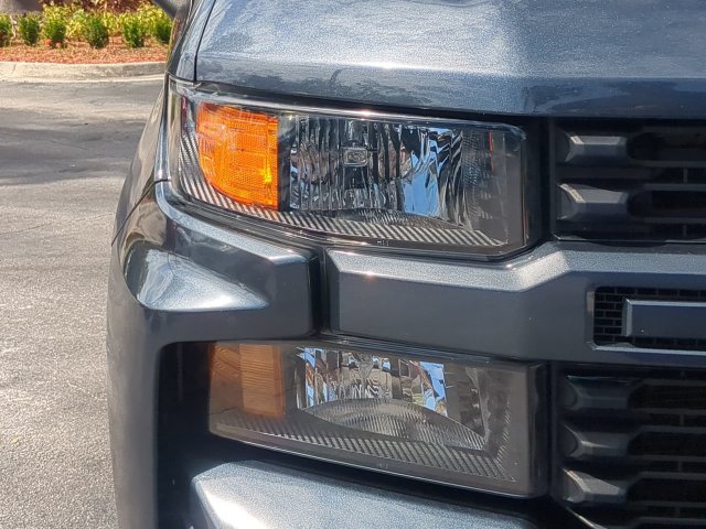 Used 2021 Chevrolet Silverado 1500 Custom AWD/4WD image 10