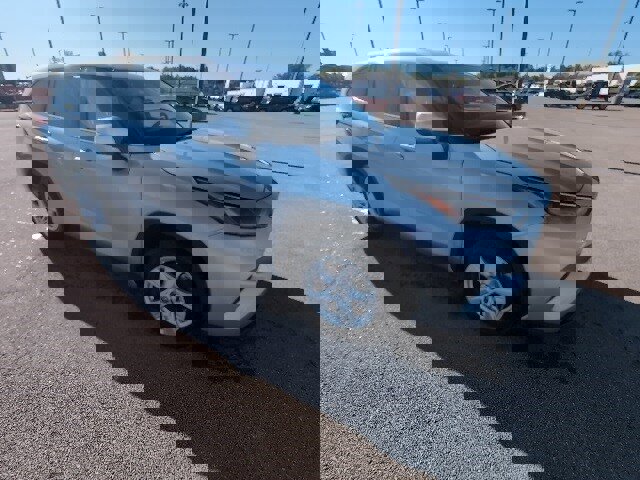 Used 2023 Toyota Highlander L