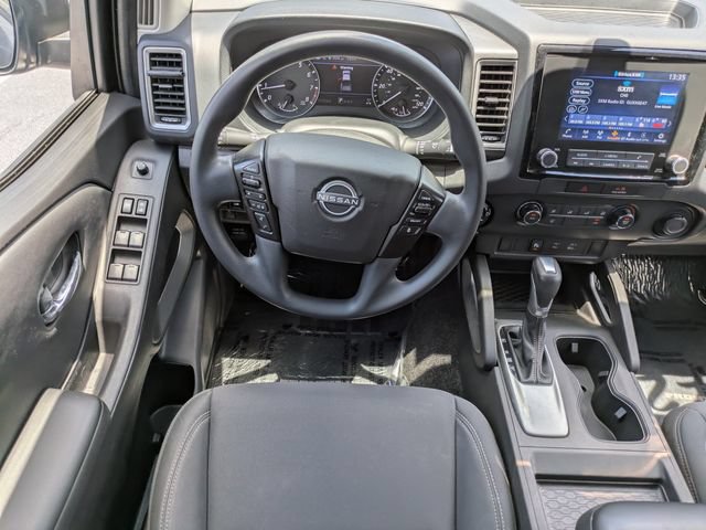 Used 2022 Nissan Frontier SV w/ Technology Package AWD/4WD image 16