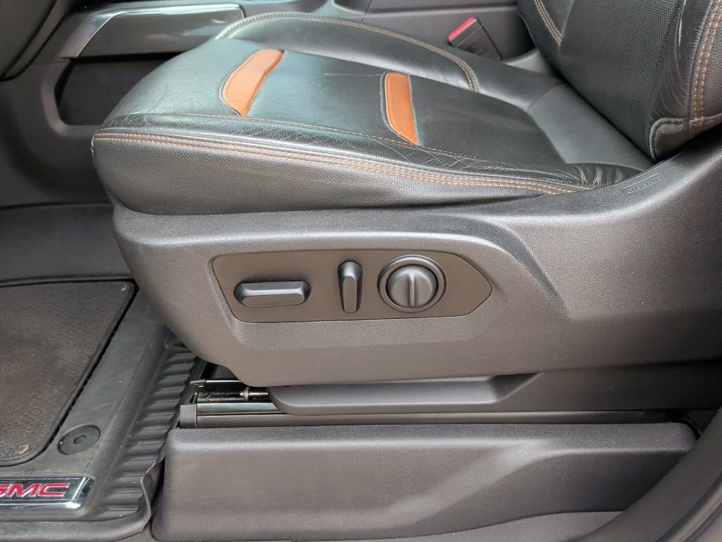 Used 2021 GMC Sierra 1500 AT4 w/ Technology Package image 14