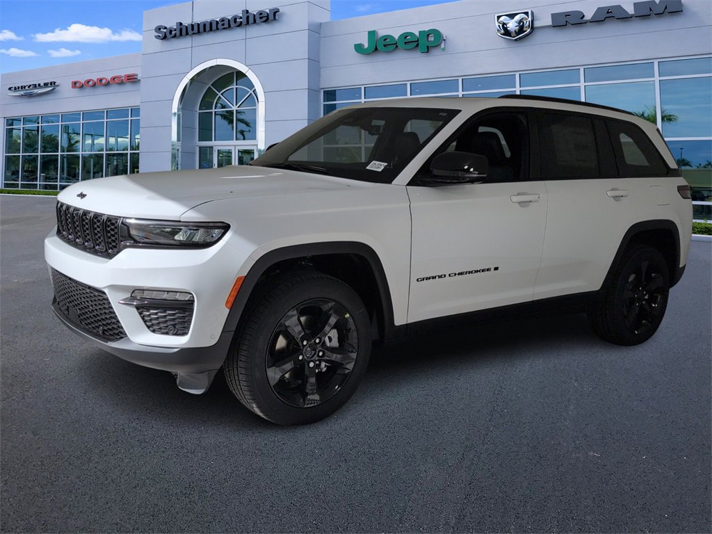 New 2025 Jeep Grand Cherokee Limited w/ Luxury Tech Group II image 4
