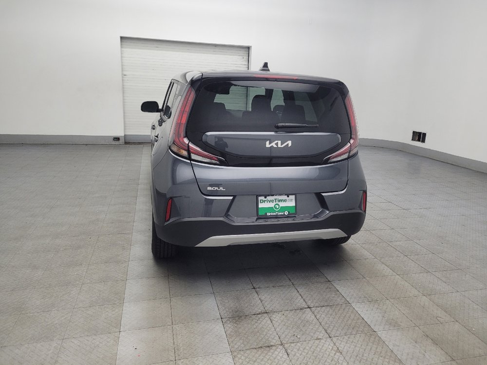 Used 2025 Kia Soul LX w/ LX Technology Package image 6