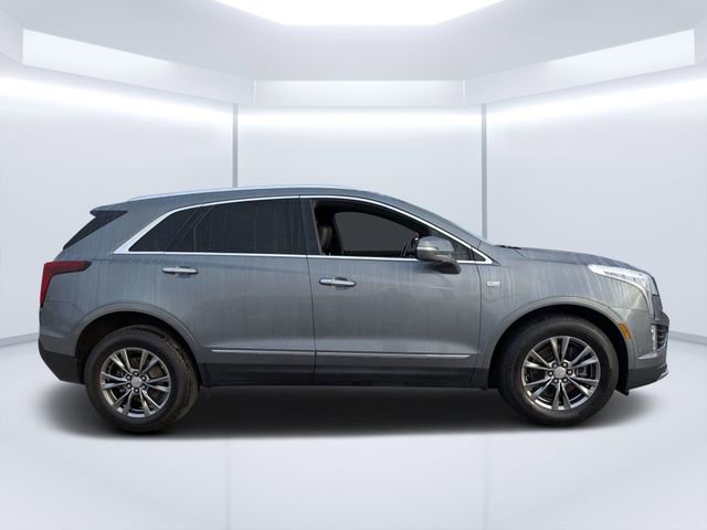 Used 2021 Cadillac XT5 Premium Luxury image 2